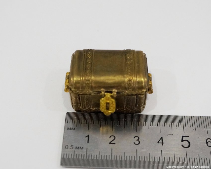 Латунный сундучок / ларец / шкатулка