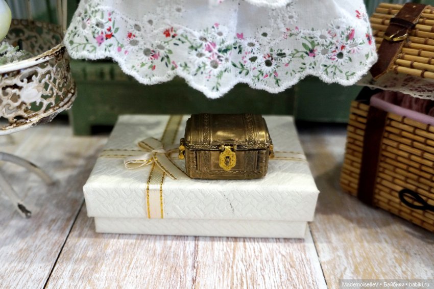 Латунный сундучок / ларец / шкатулка (фото 10)