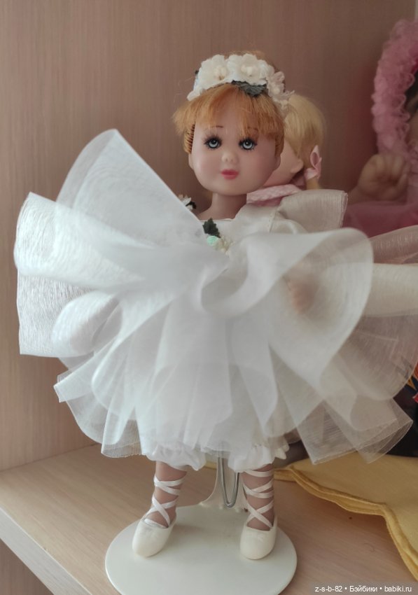 Кукла Lee Middleton Dew Drop Forget Me Not Ли Миддлтон Капля Росы винил 20 см (фото 2)