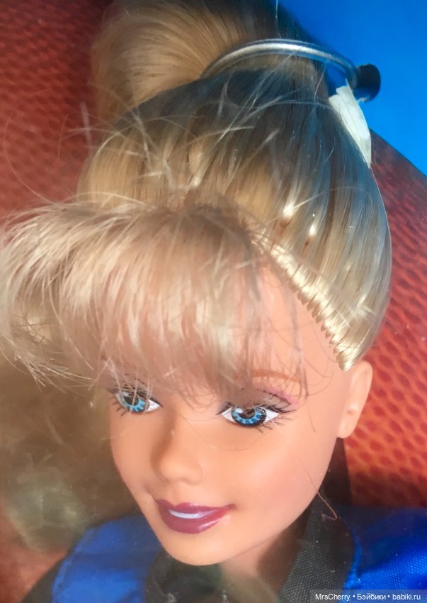 Шарнирная Барби Баскетболистка / New York Knicks Barbie NBA (фото 7)