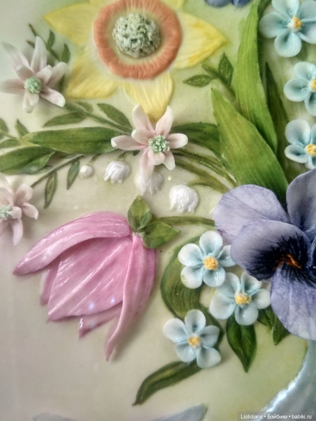 Фарфоровое панно с цветочной композицией #1 от Cybis. США