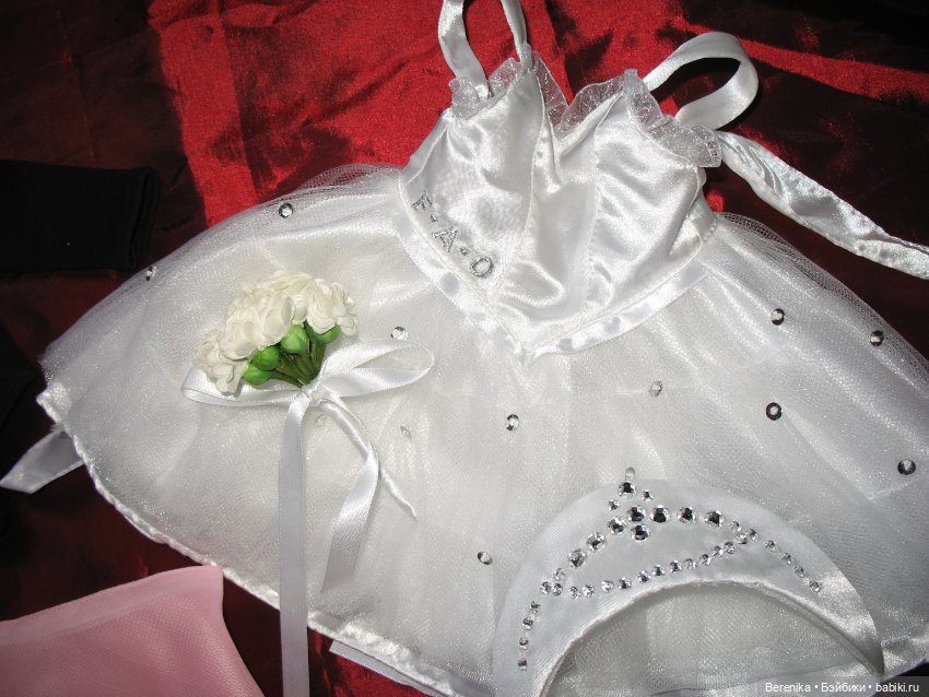 Полный аутфит Тесс Tess Gotz for FAO Schwarz 2010 (основной и дополнительный) (фото 4)