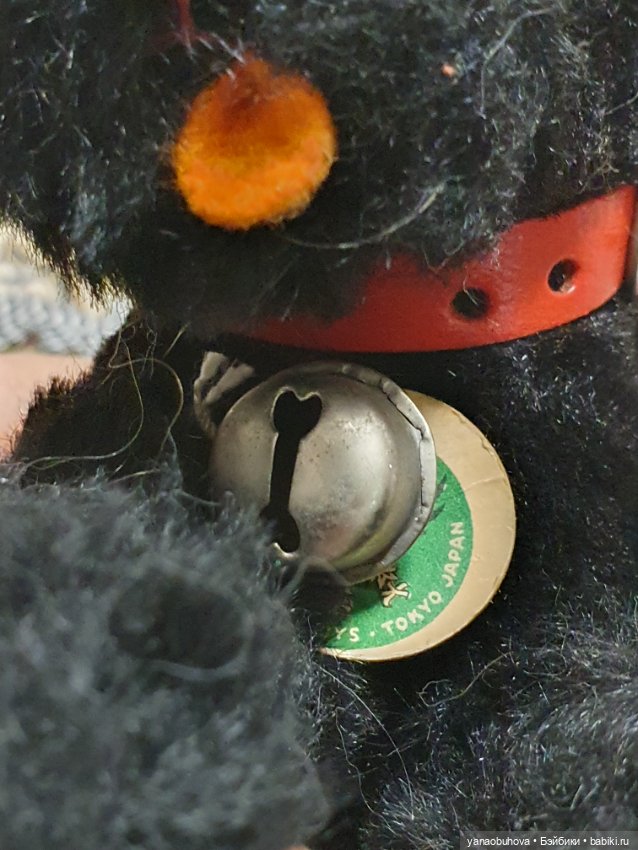 Черный плюшевый винтажный пудель. Только лежит (фото 3)