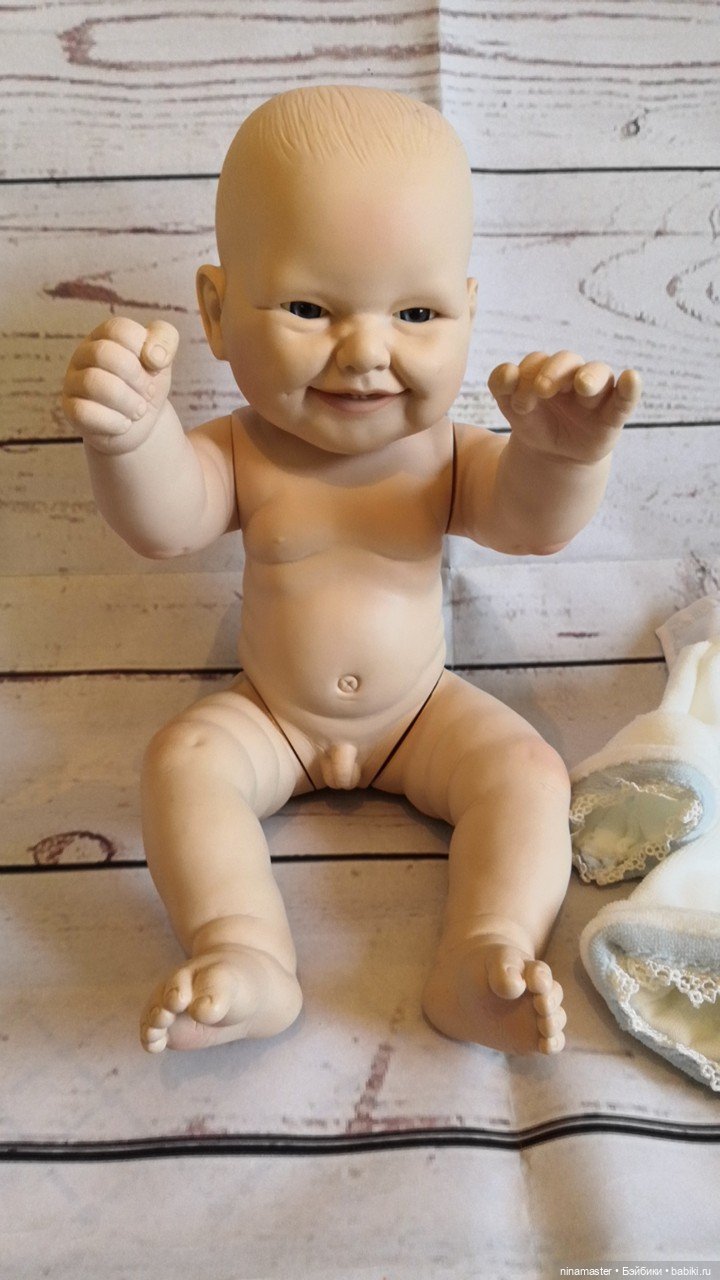 Анатомический улыбашка из Германии