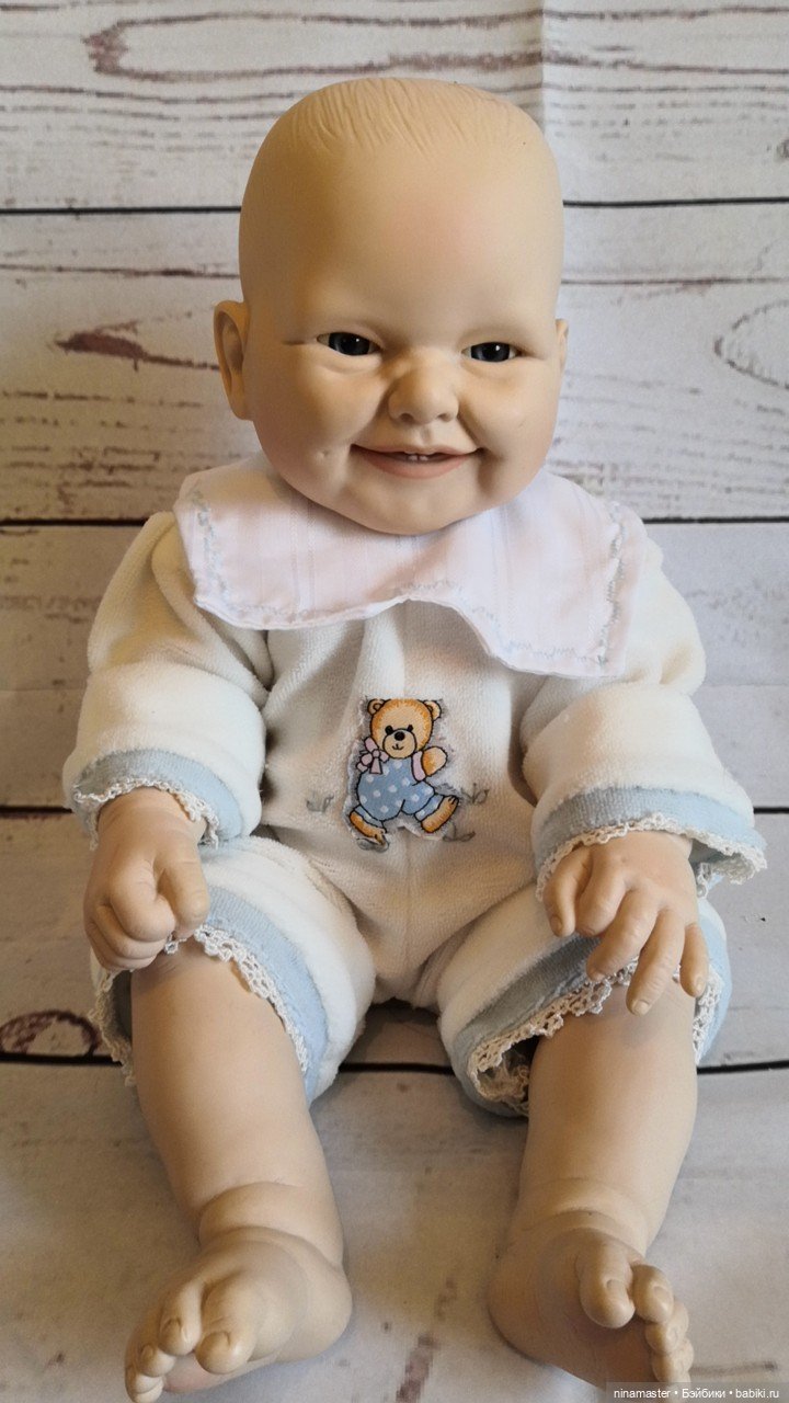 Анатомический улыбашка из Германии