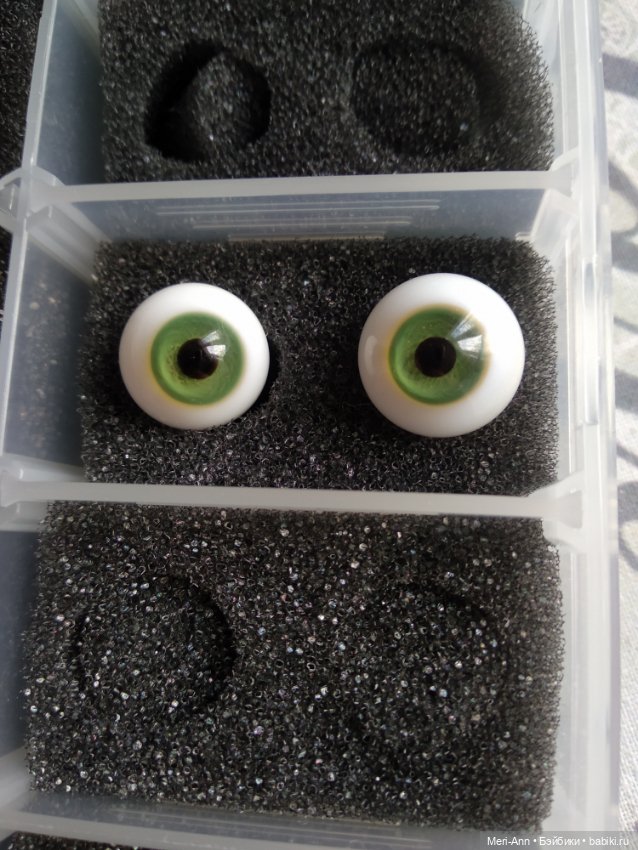 Глазки hand glass craft 14mm и кейс для хранения (фото 2)