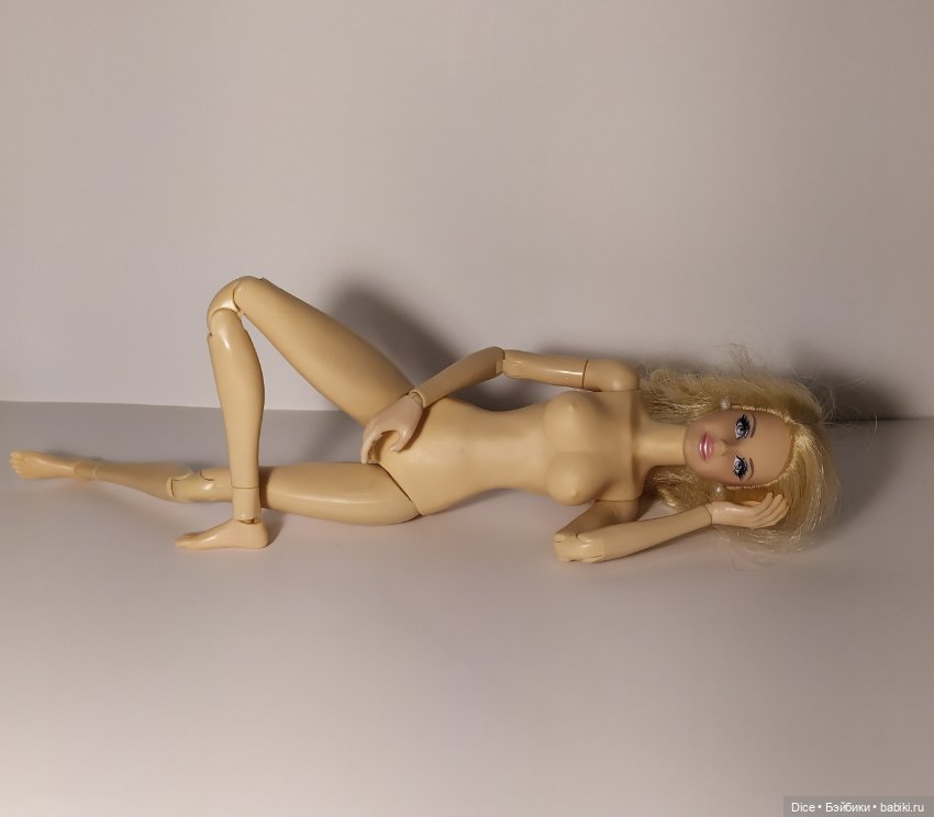 Женское суперподвижное тело 1/6 (фото 10)
