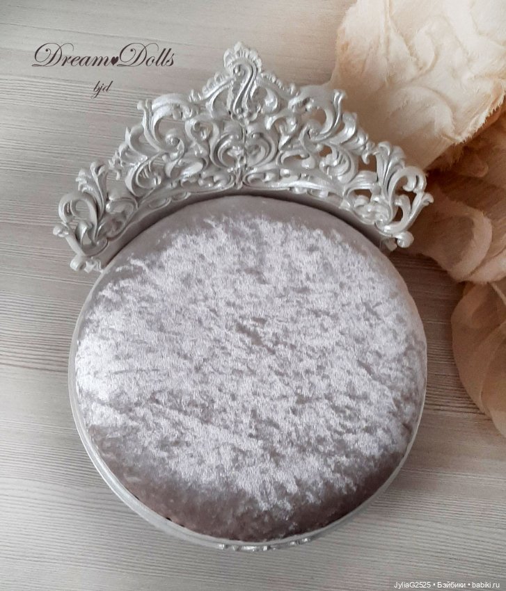 Большая банкетка для BJD (35-45см) (фото 4)