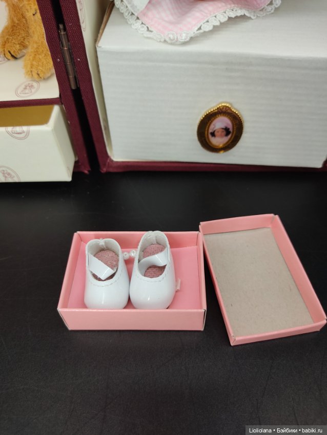 Малышка в чемодане-переноске от Lee Middleton. 20 см. Винил. Рассрочка (фото 4)