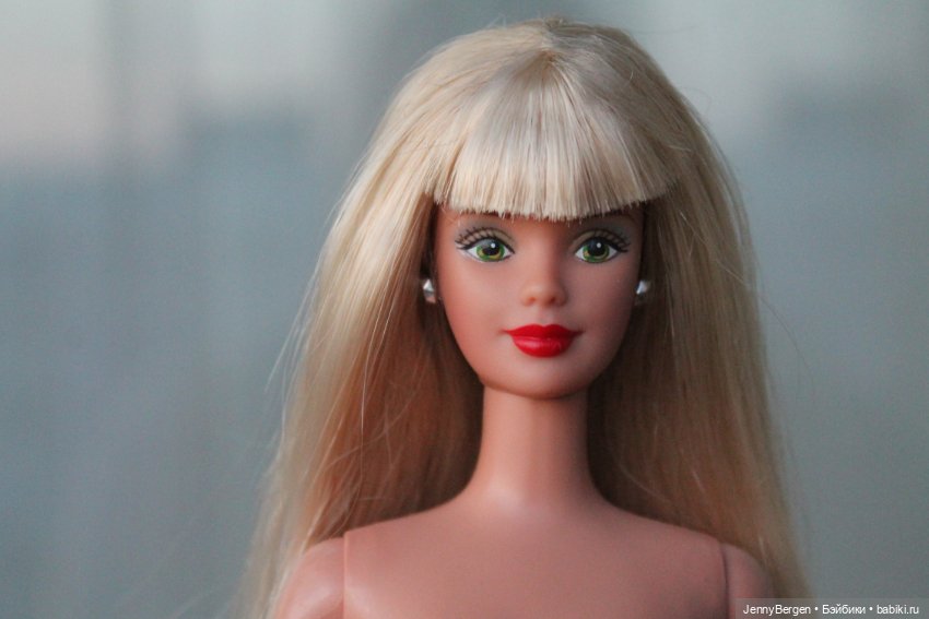 Winter velvet barbie avon. барби эйвон 1995. Barbie velvet. барби вери вельвет. эмма маккей барби.