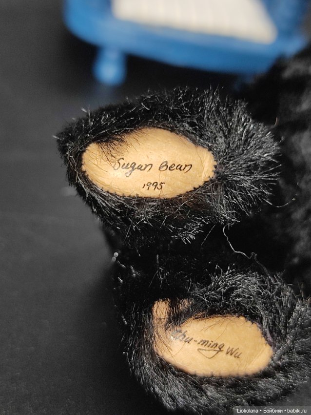 Мишка Эбони от Little Gem Teddy Bear. 8 см (фото 3)