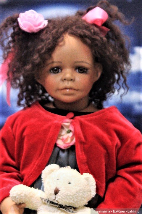 Kaye Wiggs, Молли (332.1)