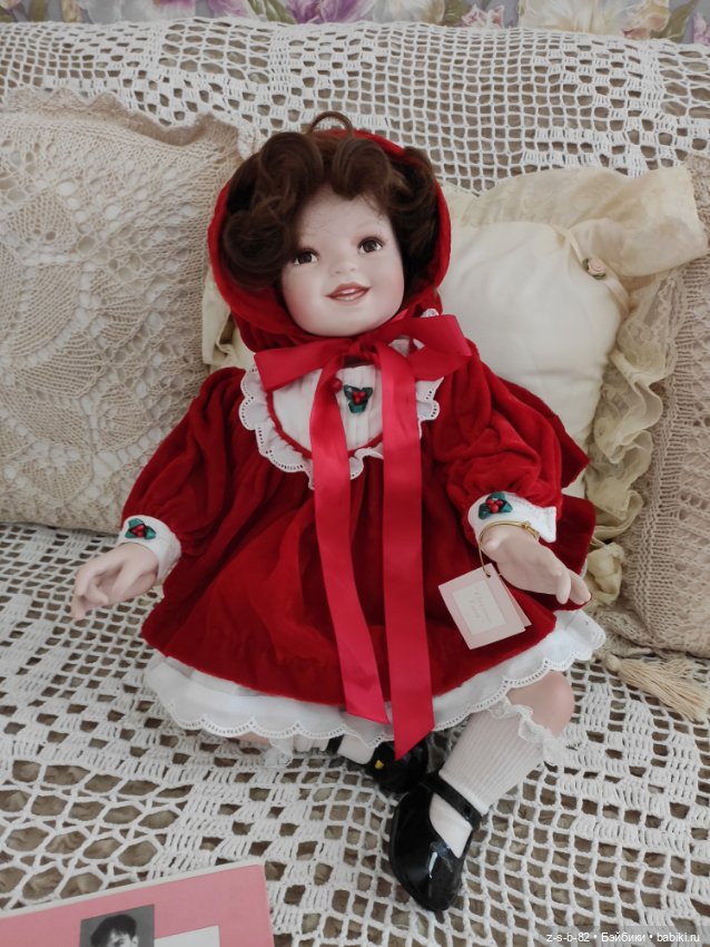 Очень красивая парадная кукла Crristmas Carol (фото 6)