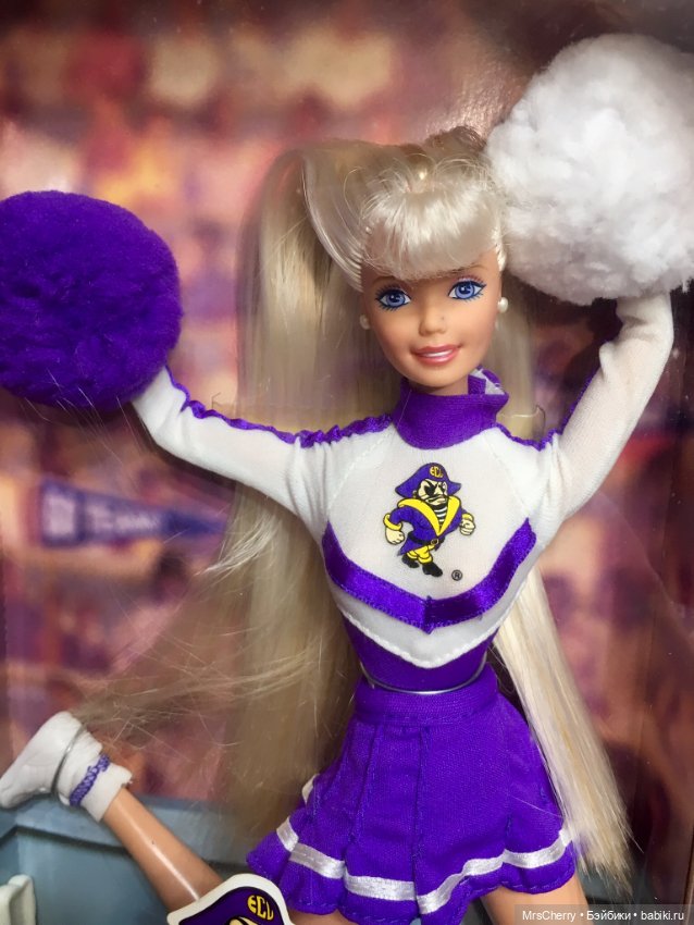 Игровая кукла - Девочка чирлидер / East Carolina University Barbie