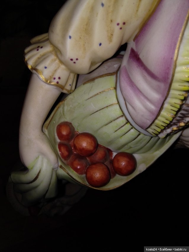 Большие интерьерные статуэтки, пара. Дама и кавалер. Бисквит (фото 10)