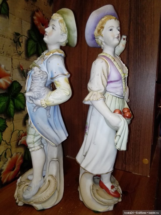 Большие интерьерные статуэтки, пара. Дама и кавалер. Бисквит (фото 2)