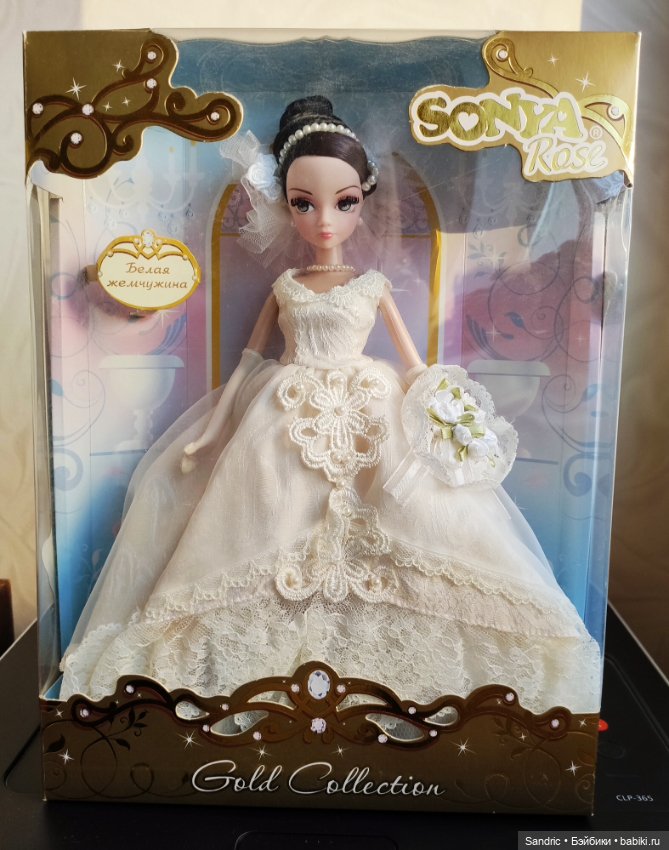 Куклы Sonya Rose Gold Collection в упаковке (фото 5)