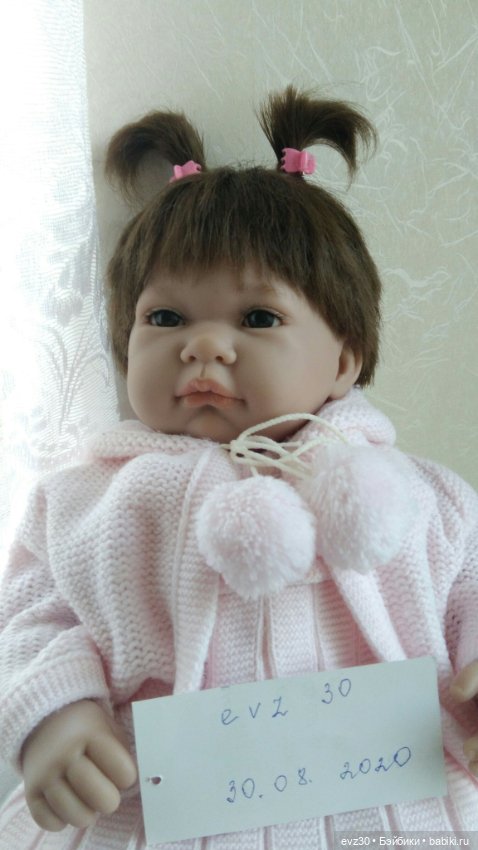 Испанская кукла Паула с мягким телом и звуковым модулем (фото 2)