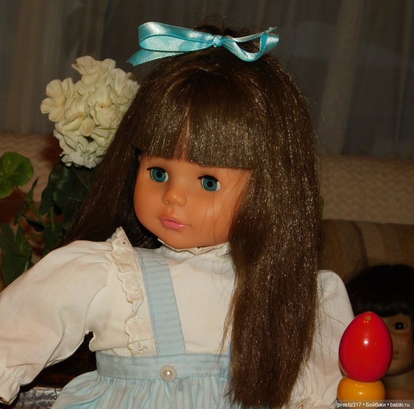 Красивая и длинноволосая, немецкая кукла Gotz (фото 6)