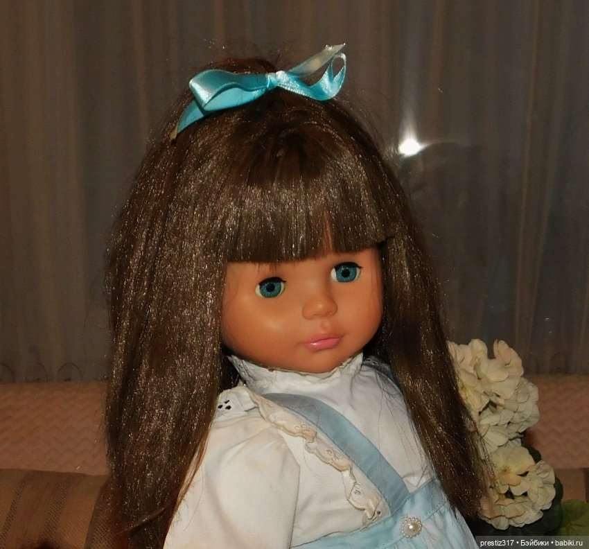 Красивая и длинноволосая, немецкая кукла Gotz (фото 3)