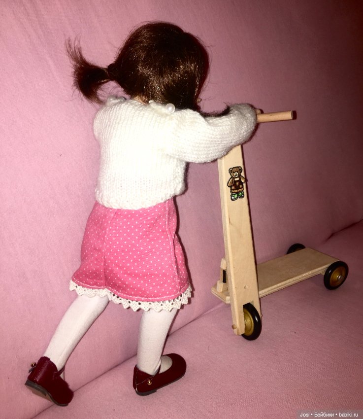 Редкая Lucie с самокатом от Rosemarie Muller (фото 9)