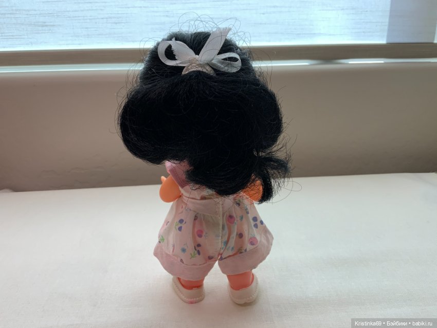 Очаровательная малышка с чёрными волосами. 1989 год Югославия (фото 6)