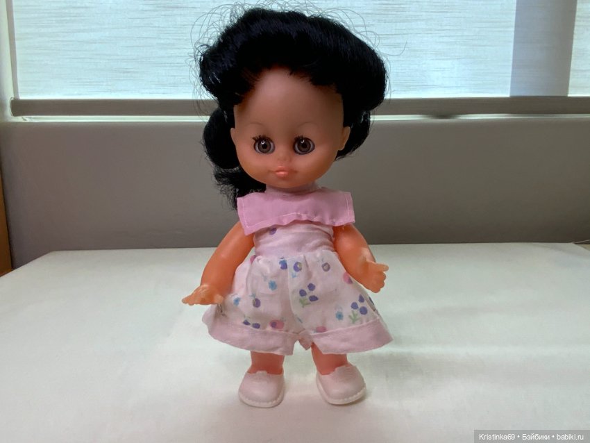 Очаровательная малышка с чёрными волосами. 1989 год Югославия (фото 3)