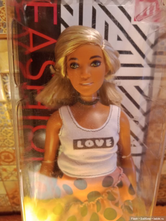 Барби fashionistas пухляшка# 111 (фото 5)