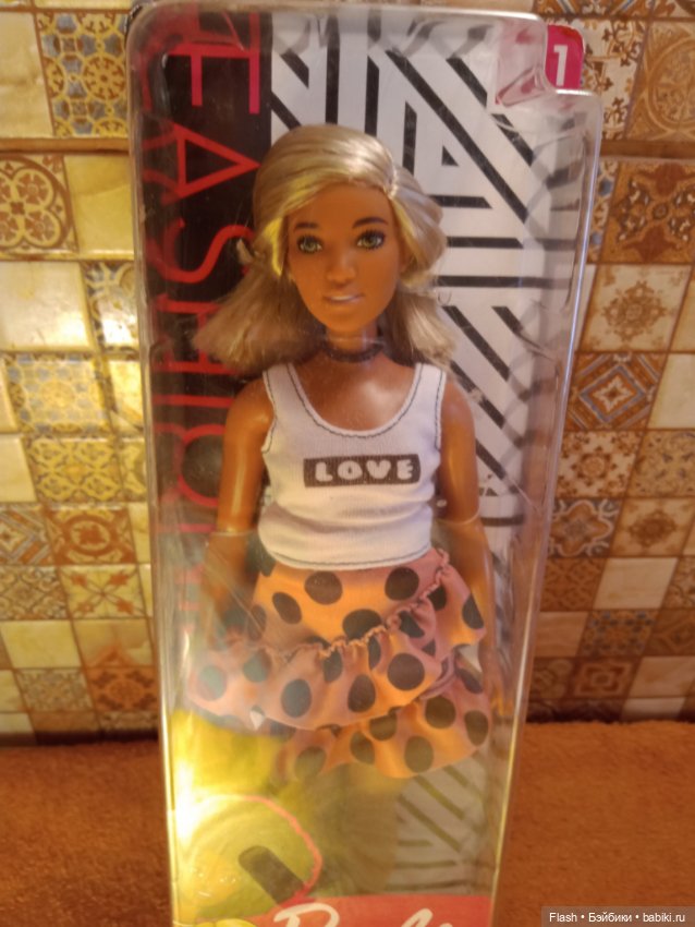 Барби fashionistas пухляшка# 111 (фото 6)
