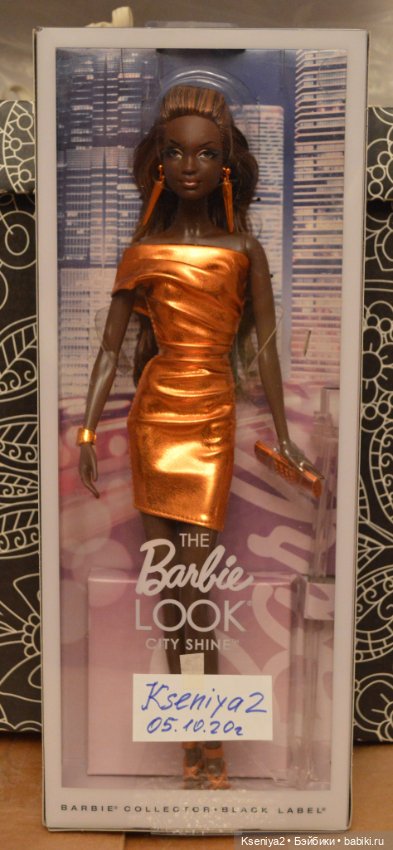 Барби "Городское сияние" — Фэшн