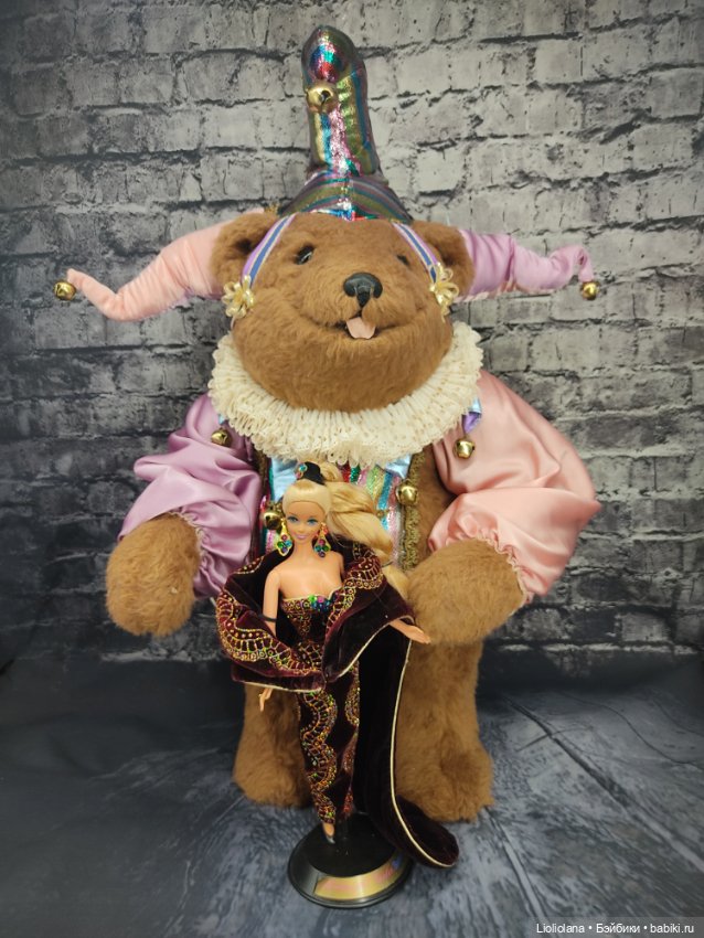 Дикий Шерстистый Гриззлинн от Lynn West. 1986 год