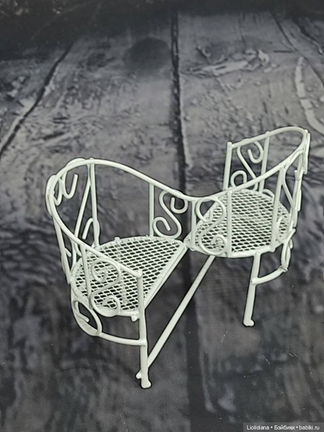 Кресло для небольших кукол-мишек