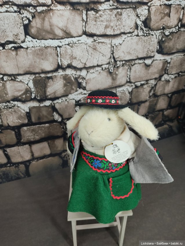 Кролик Hoppy Vanderbear.Прогулка в горах. 20 см (фото 3)