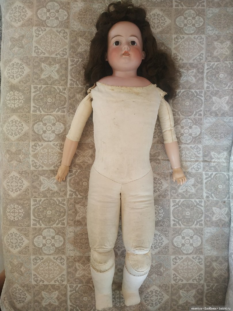 Антикварная Флорадора на кожаном теле (фото 7)