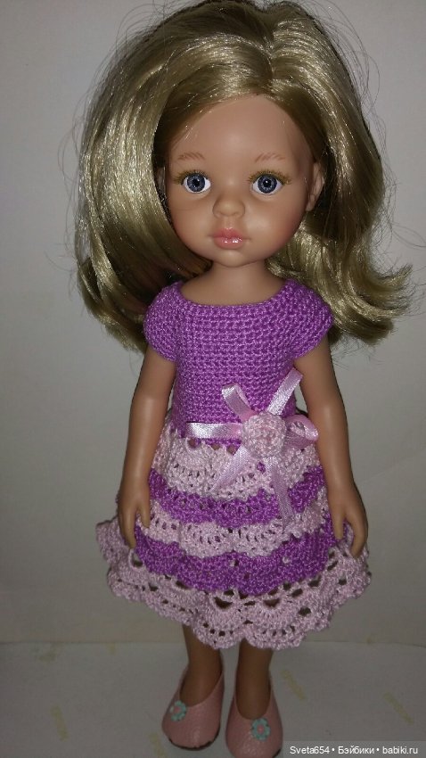 Вязаные платья на Паола Рейна (фото 2)