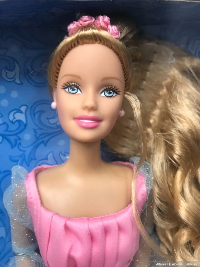 バービー Barbie Renaissance Rose Giftset-