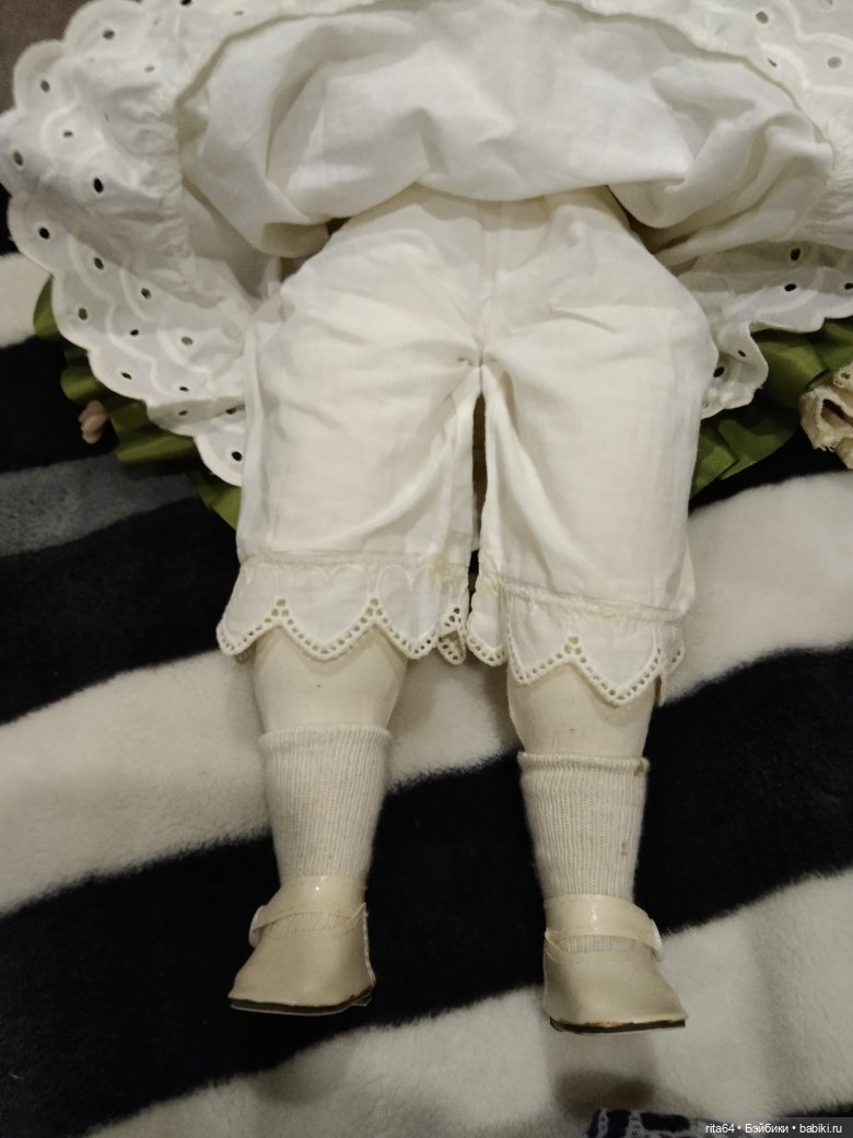 Винтажная фарфоровая кукла 1995 г (фото 7)