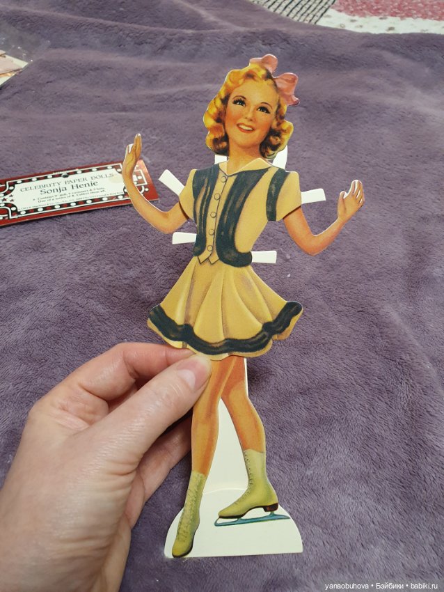 Винтажная бумажная кукла фигуристка Соня Хени. Состояние новое (фото 5)