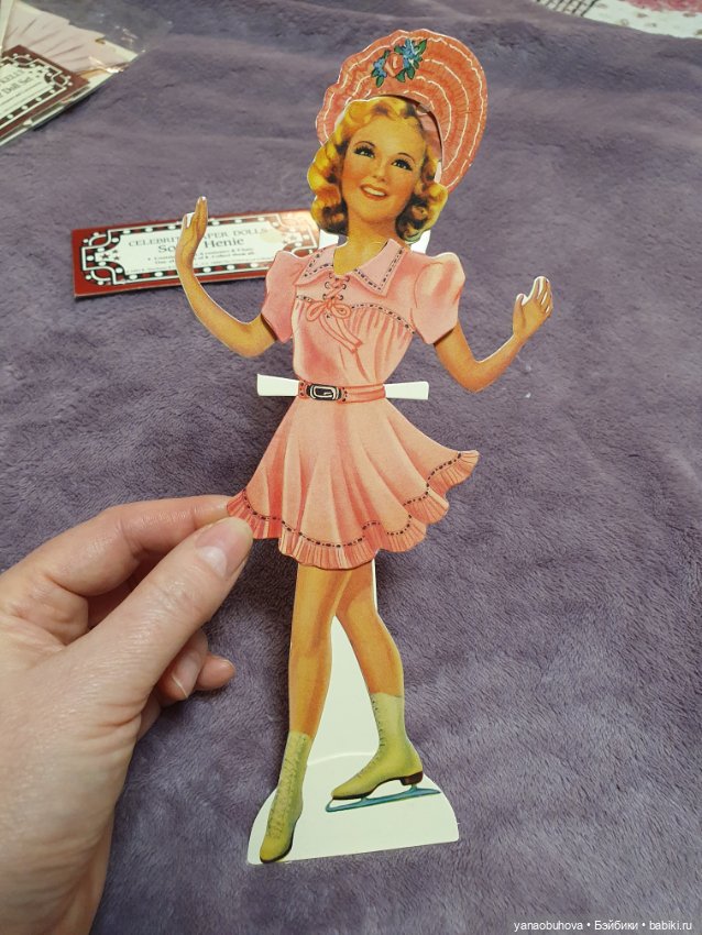 Винтажная бумажная кукла фигуристка Соня Хени. Состояние новое (фото 4)