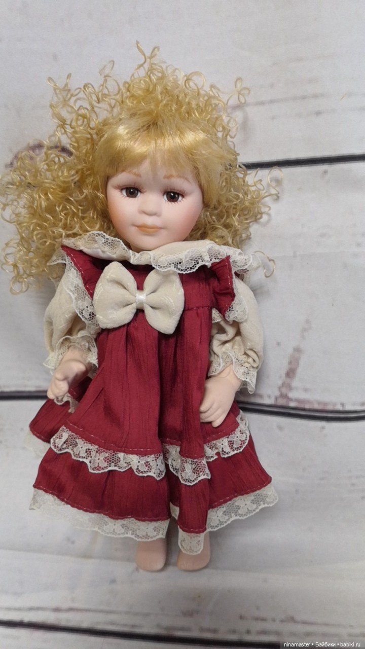 Винтажная малявочка кучеряшка из Германии (фото 3)