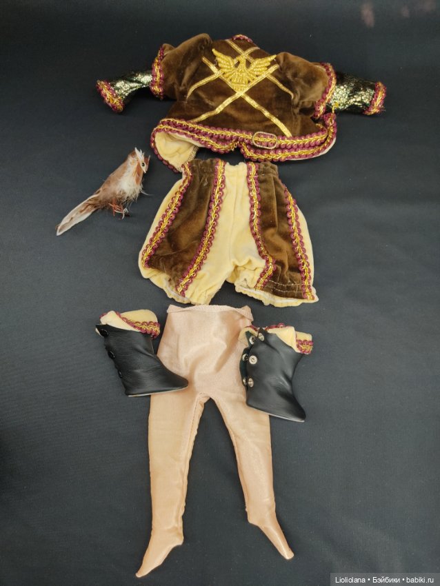 Виниловая кукла Маленький Артур от Robin Woods