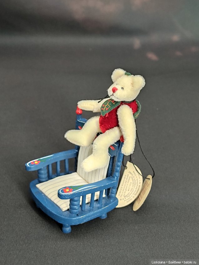 Мишка Омела от Mary Ann Gebhardt. 7 см