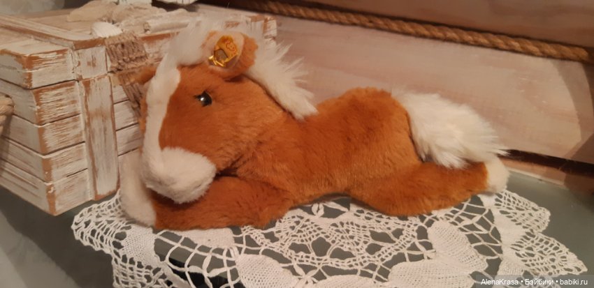 Маленькая лошадка,жеребенок Steiff (фото 2)