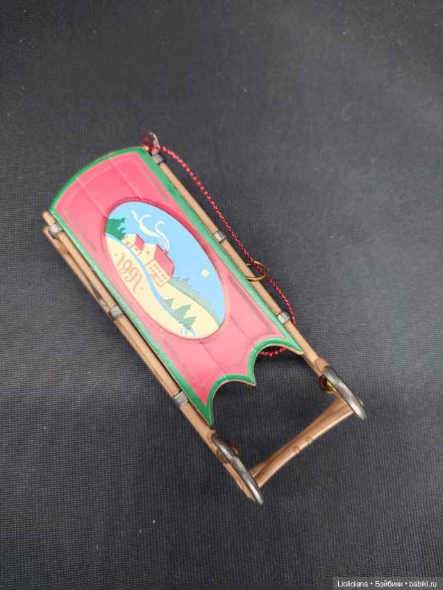 Елочная игрушка Санки 1991 год от Keepsake. 8, 5 см (фото 6)