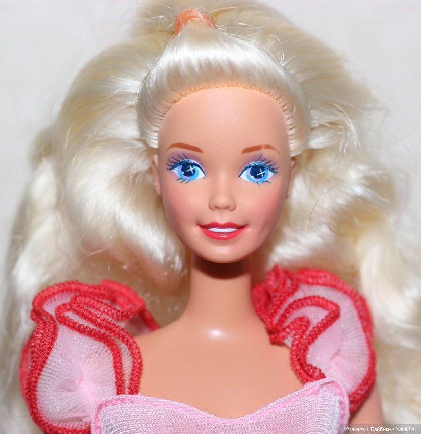 Red discount romance barbie