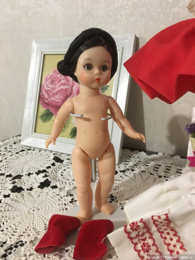 Куколка от Мадам Александер Россия