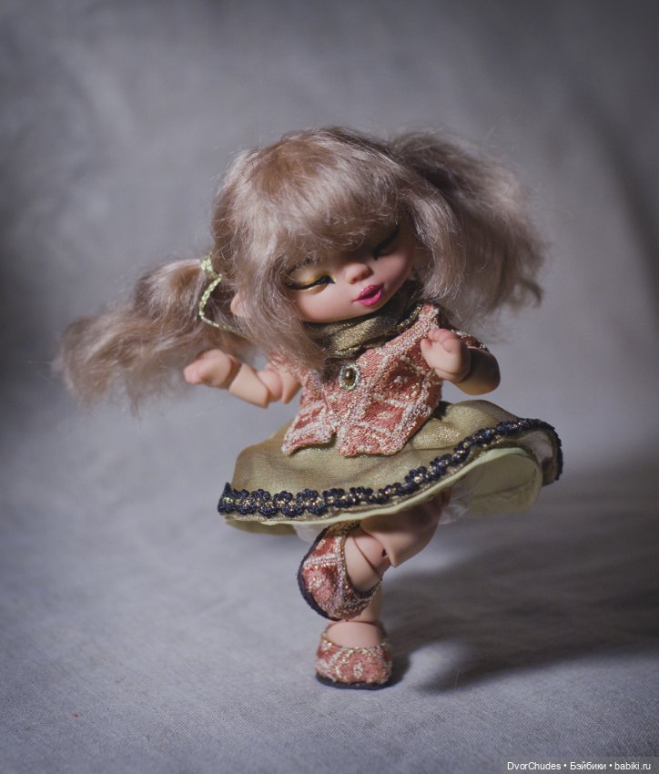 Авторская шарнирная кукла на заказ (фото 8)