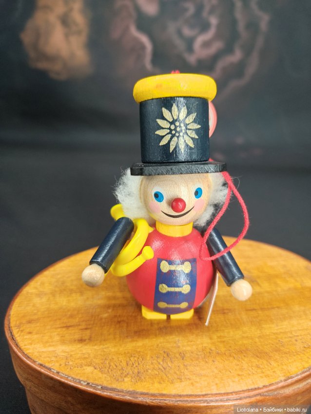 Елочная игрушка Почтальон от Steinbach. 9 см