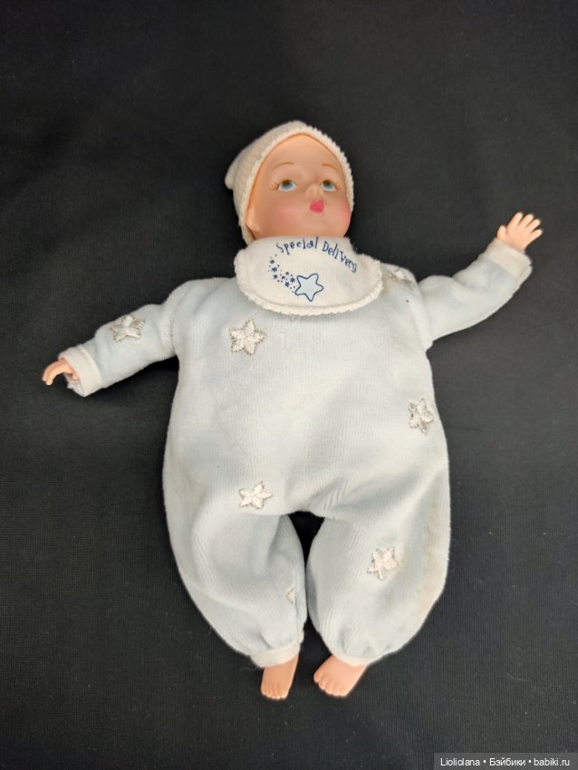 Малыш в голубом от madame Alexander. 17 см. 2000 год (фото 5)