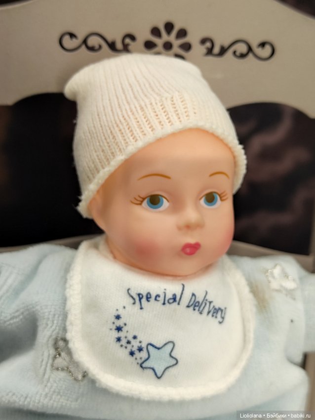 Малыш в голубом от madame Alexander. 17 см. 2000 год